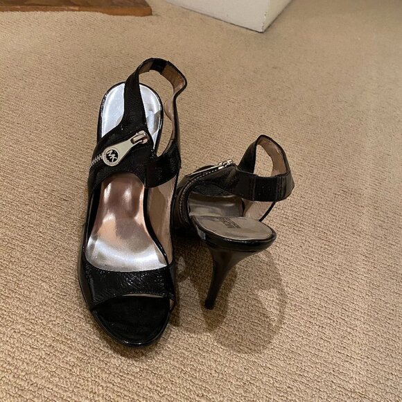 Michael Kors Black Patent Leather Heels with Zip - Picture 2 of 4